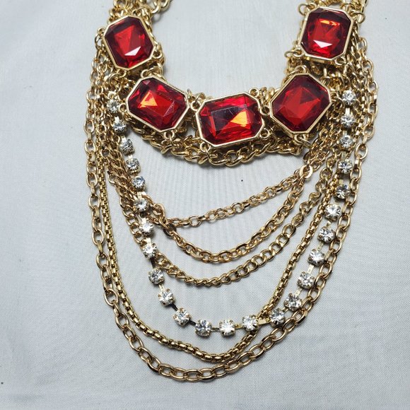 Bijou Drive gold 3 row chain with red crystal stones and 6 layer chain - Picture 5 of 7